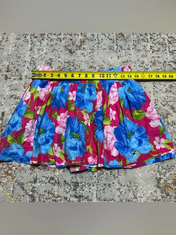 Y2K Hollister Mini Skirt size Large Floral blue pink - Image 5