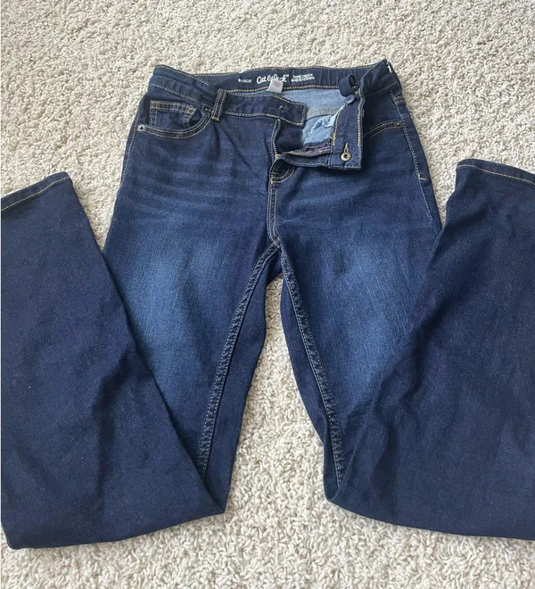 Cat & Jack Vintage Low Rise Denim Bootcut Jeans - Image 2