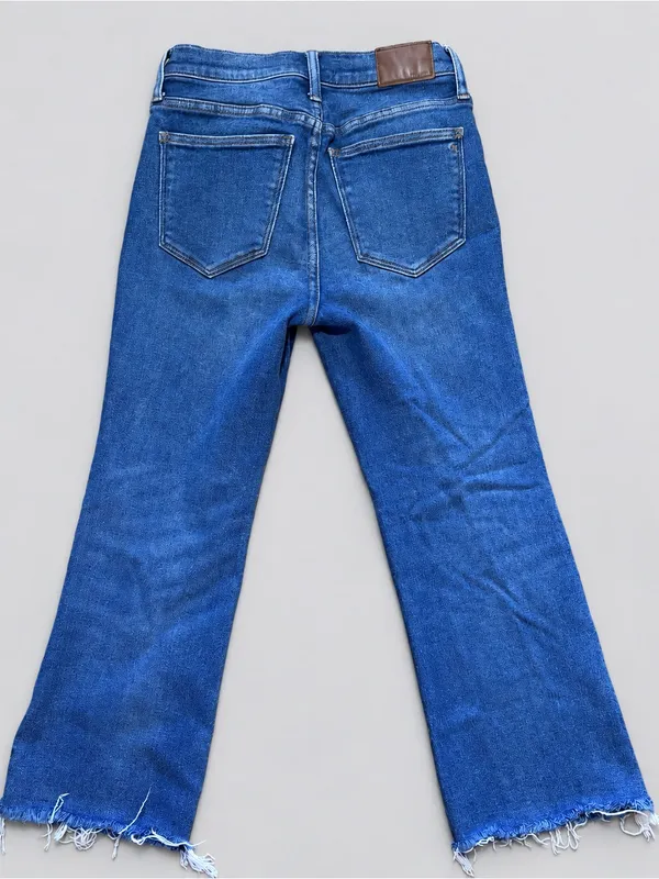 Madewell Cali Demi-Boot Jeans 28P Petite High Rise Raw Hem Medium Wash Classic - Image 4