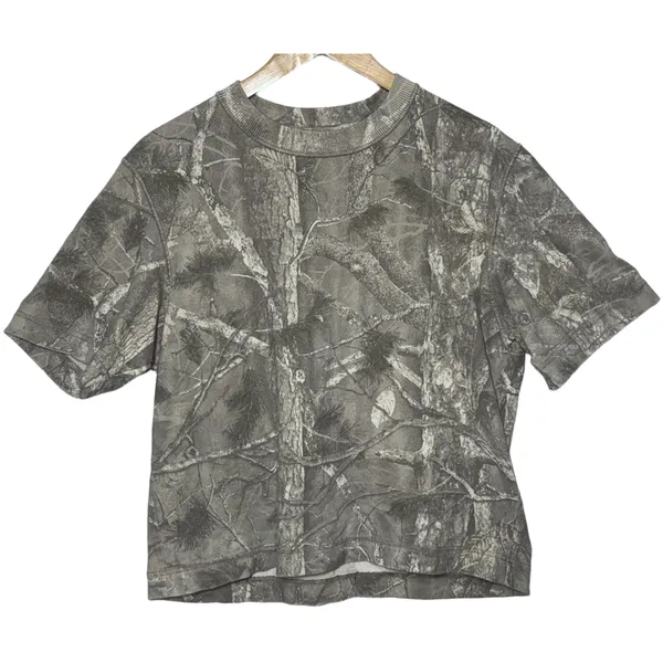 NEW Abercrombie & Fitch Essentials Cropped Gray Camo Short Sleeve Crop Top Sz XS - Image 2