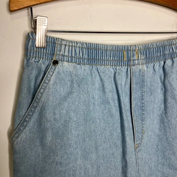 Vintage Liz Claiborne denim shorts light wash women's size‎ medium petite - Image 2