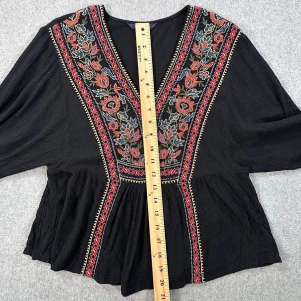 American Eagle Peasant V-Neck Top Size X-Small Embroidered Gauzy Balloon Sleeve - Image 5