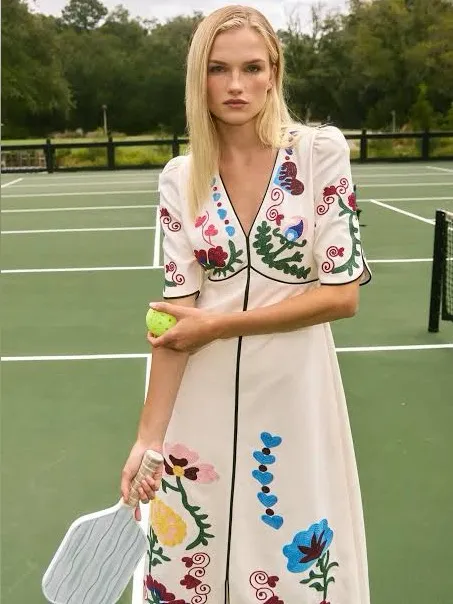 NWT Hunter Bell Margaritte Stitchtopia Embroidered Maxi Dress Size 6 - Image 4