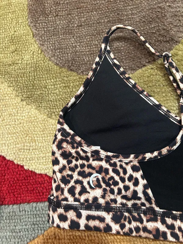 ZYIA Active Brilliant Sports Bra Mesh Leopard Print Animal Print Women’s Medium - Image 4