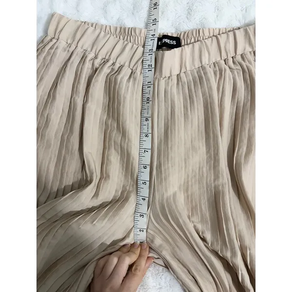 Express Beige Pleated High Rise Wide Leg Crop Pull On Elegant Chic Pants M - Image 9