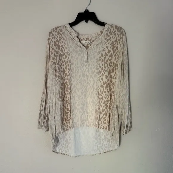 Johnny Was Calme Post Yoga Pullover Blouse BOHO Cream Cheetah Stripe Sz Small - Image 6