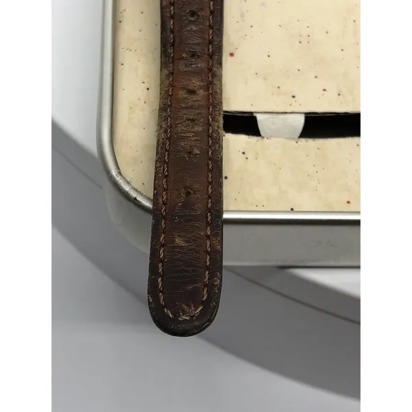 Vintage Retro 1990 Fossil Ladies Watch In Tin and Sleeve Hong Kong *Doesn't Work - Image 11