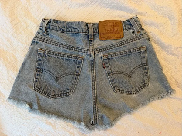 Levi's Vintage Light Wash High-Rise Cutoff Denim Shorts - Image 3