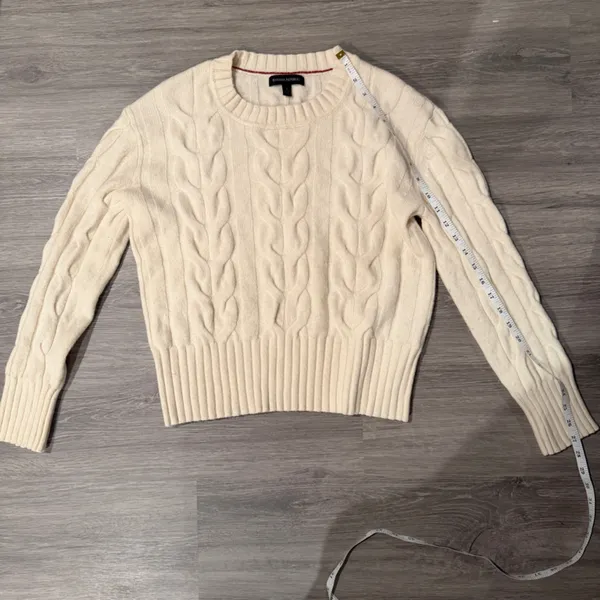 Banana Republic ITALIAN MERINO CABLE-KNIT SWEATER Size S - Image 7