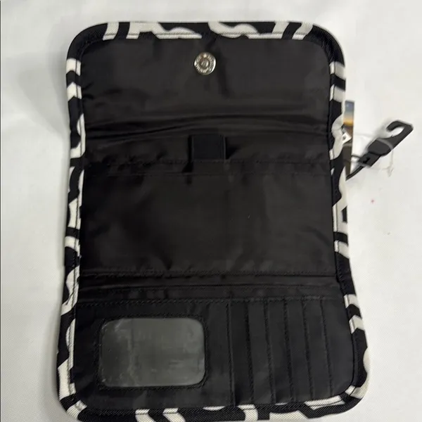 Kavu Black and White Patterned Wallet - Image 3