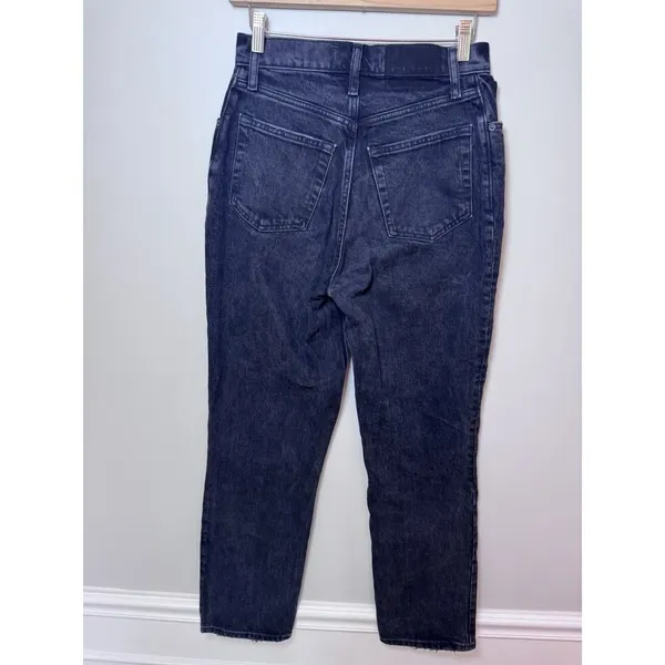 Abercrombie & Fitch Curve Love The 90s Straight Ultra High Rise Jeans Size 26 - Image 4