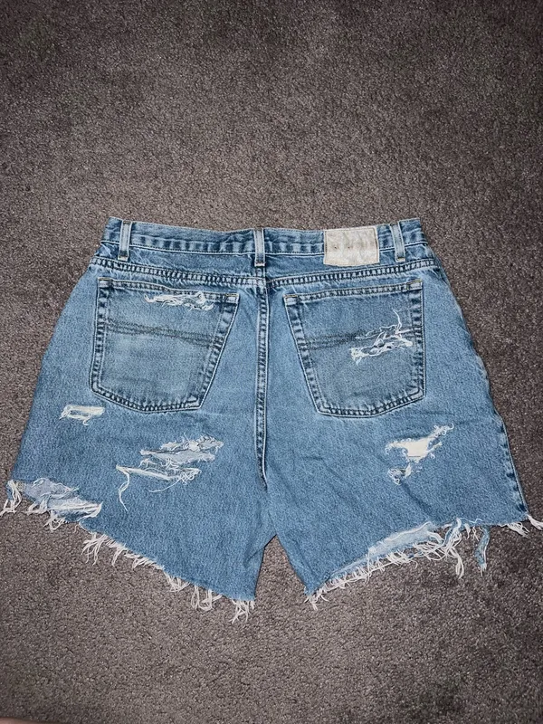 Vintage 90s Bugle Boy Distressed Denim Shorts - Image 2