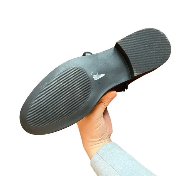 Loft flat ankle Women’s Black vegan leather ankle boots size 11 - Image 4