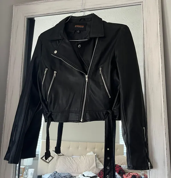 Crop Leather Jacket Size M - Image 4