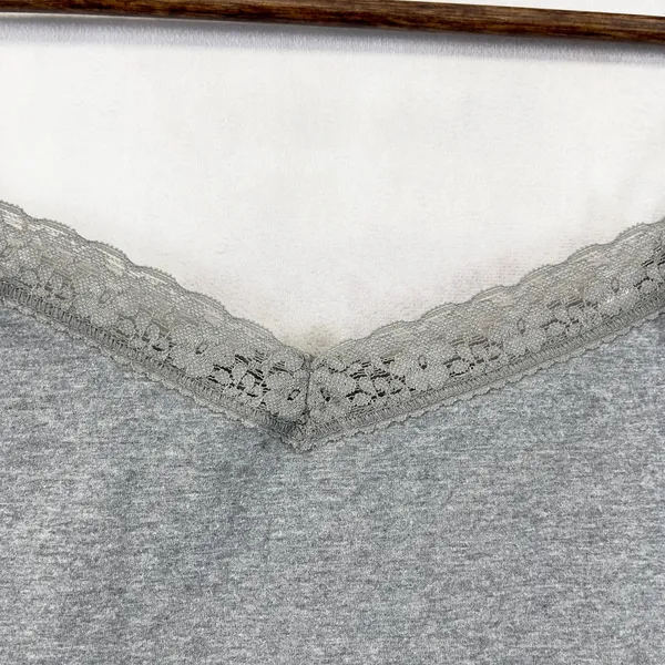 Merona Cami Tank Top Womens Medium Lace Stretch Minimal Y2K Retro Indie Layering - Image 3