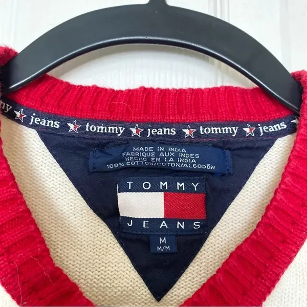Vintage TOMMY HILFIGER Sweater - Image 4