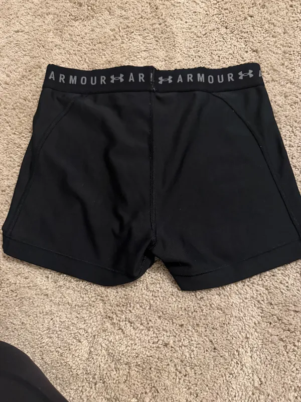 Under Armour Spandex Shorts Black - Image 2