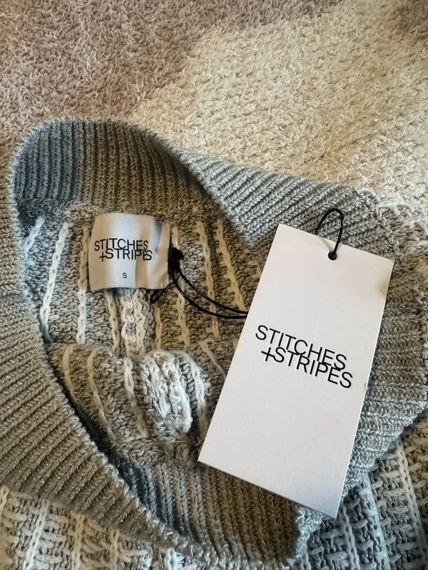 Stitches + stripes Gray - Image 3