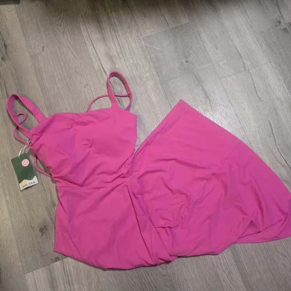 Halara NWT Backless Pink Midi Dress With Adjustable Straps & Ruched Details Size - Image 6