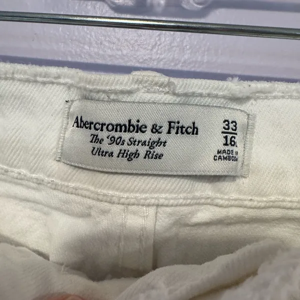 Abercrombie and Fitch 90s‎ Straight high rise LONG white jeans - Image 2
