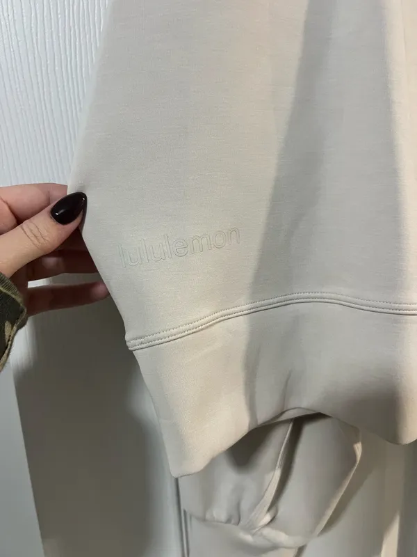 Lululemon Pullover - Image 4