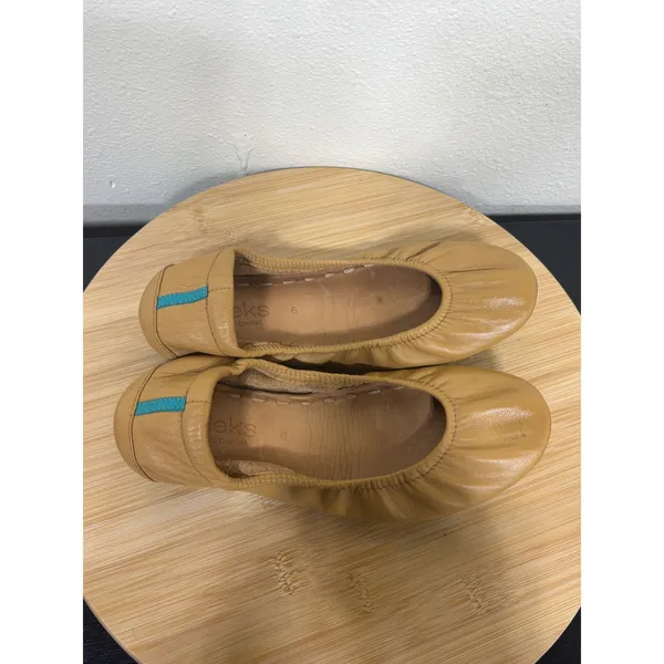 Tieks by Gavrieli Size‎ 6 Ballet Flats Camel Leather Tan Foldable Shoe - Image 2