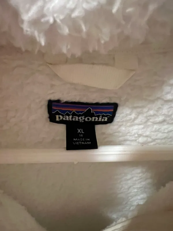 Patagonia Fuzzy Coat - Image 2