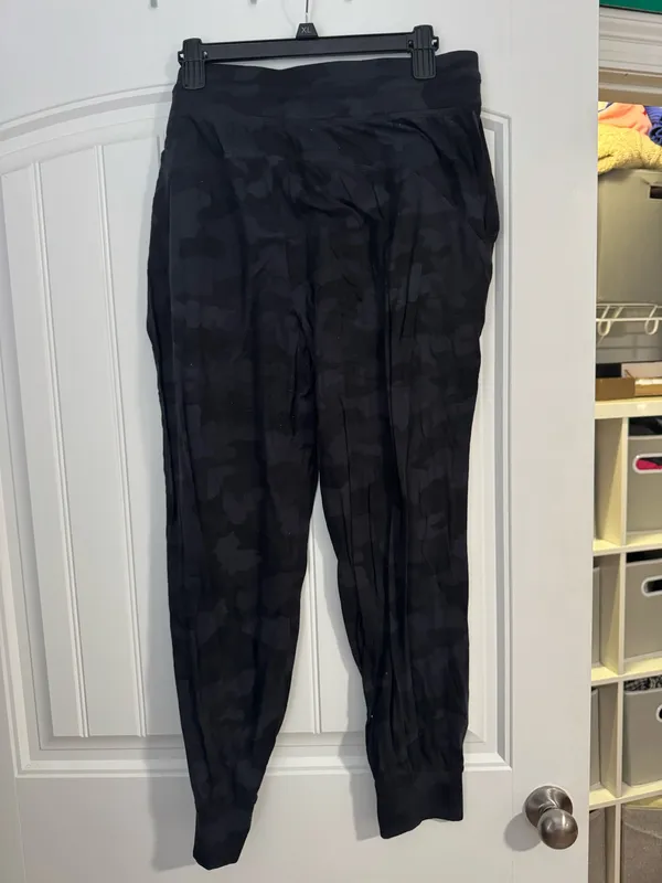 Lululemon Joggers - Image 2
