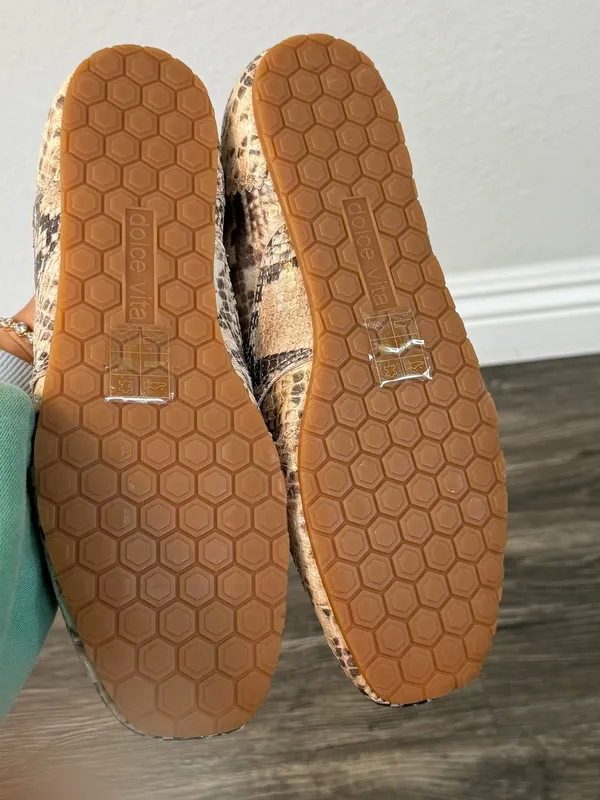 Dolce Vita Snakeskin Print Lace-Up Sneakers Size 7.5 - Image 12