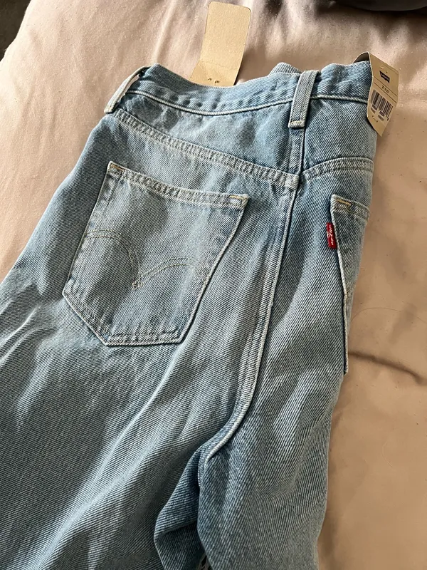 Levi’s Jeans - Image 4