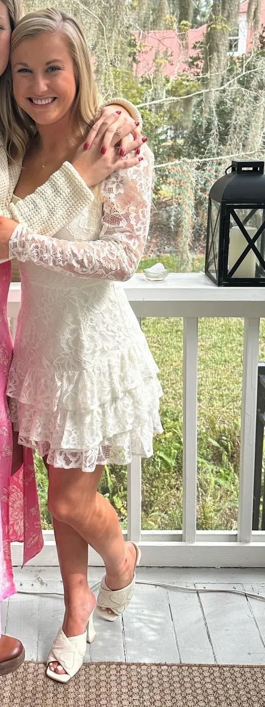 Yumi Kim White Lace Dress With Ruffle Sleeves And Hem - Image 4