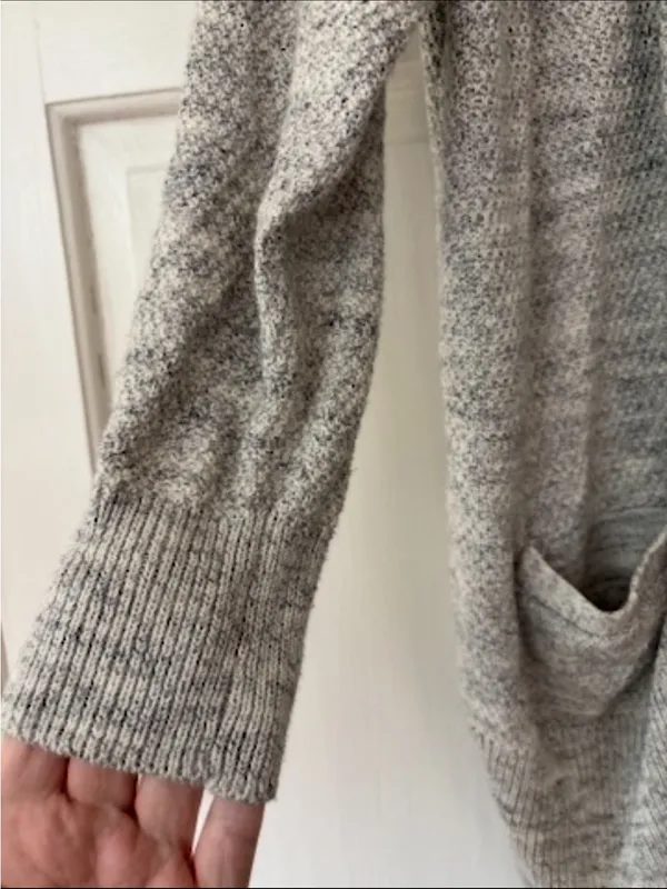 Abercrombie & Fitch Gray 100% Cotton Oversize Open Front Cardigan Sweater Medium - Image 5