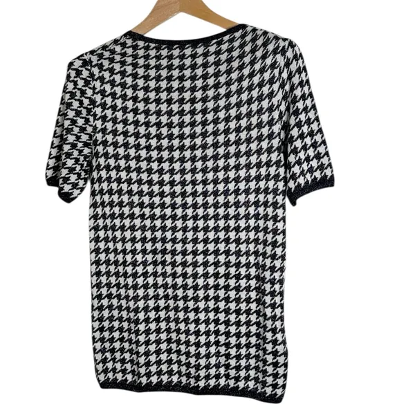 Ann Taylor Shimmer Black and White Houndstooth Short Sleeve Sweater size M - Image 2