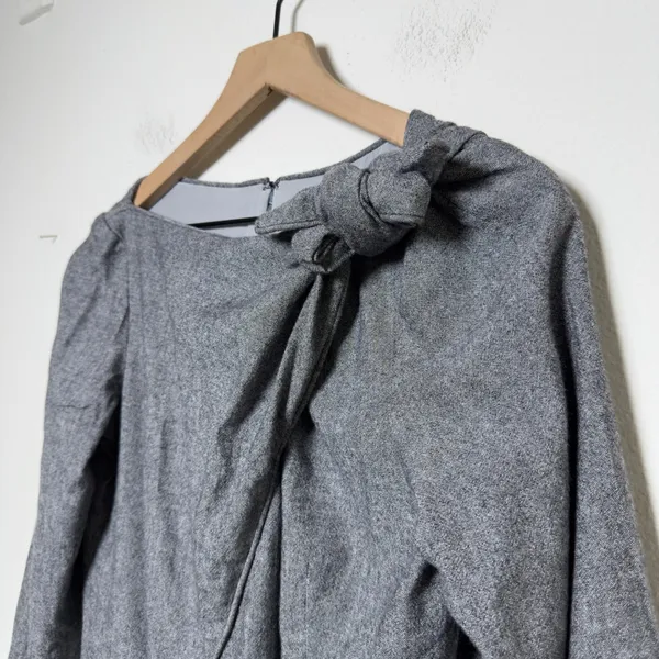 Carolina Herrera Women Virgin‎ Wool Silk Dress 8 Grey Bow Front Sheath Midi - Image 2