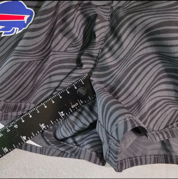NWT Buffalo Bills Tempo Women's Nike Dri-FIT NFL Shorts Sz M - Image 6
