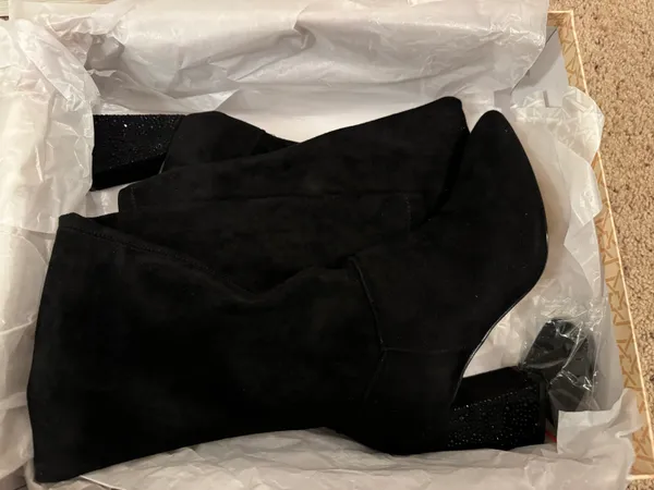 Badgley Mischka Boots - Image 4