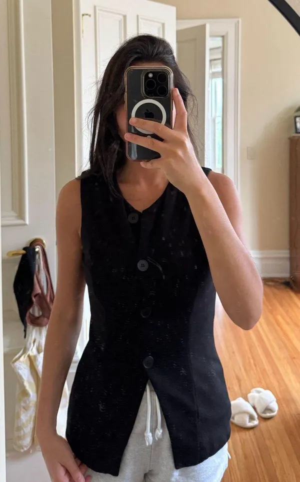 Button up Vest Black - Image 3