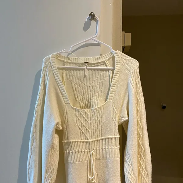 Free people Elegant Cream Knit long sleeve sweater mini Dress, size S - Image 5