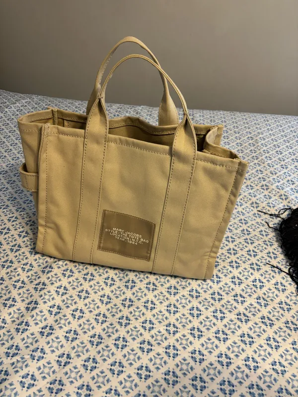 Marc Jacobs Tote Bag Medium - Image 6