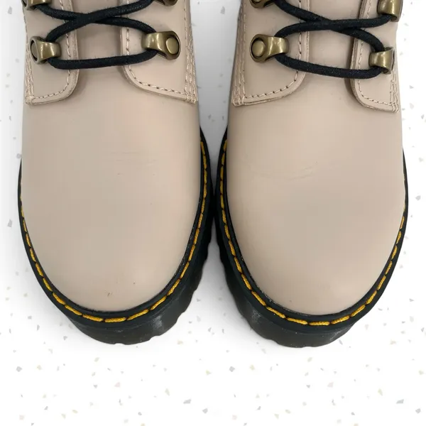 Dr. Martens Leona Boots Vintage Taupe Cream Lace Up Platform Heels Fall Size 7 - Image 8