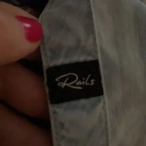 Rails Denim & Plaid Button Down Sleeveless Top - Image 7