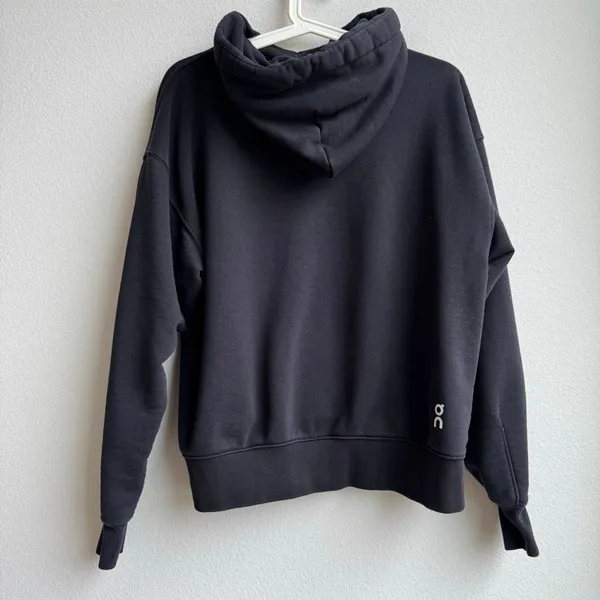 On Running Women’s Club Hoodie Organic Cotton Size Small Black Oversize Fit - Image 7
