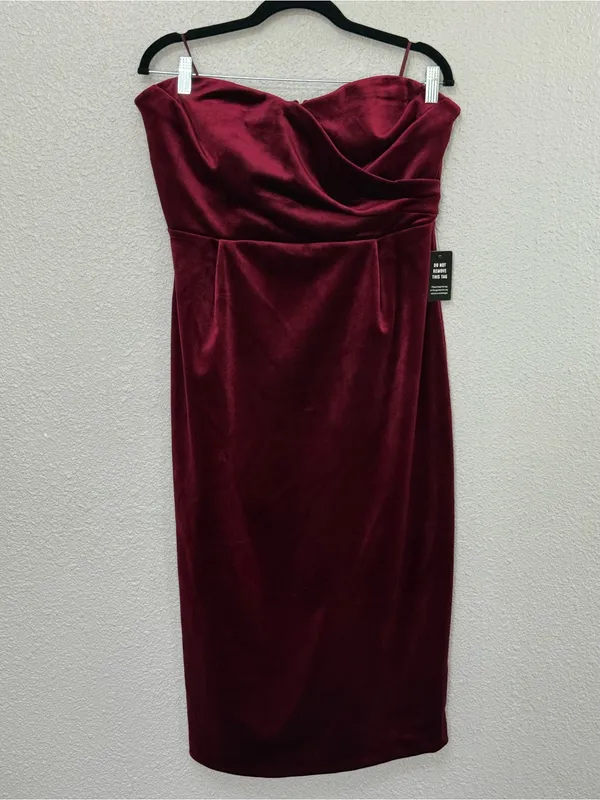 NWT Express Velvet Strapless Sweetheart Neckline Dress in Deep Burgundy Size L - Image 4