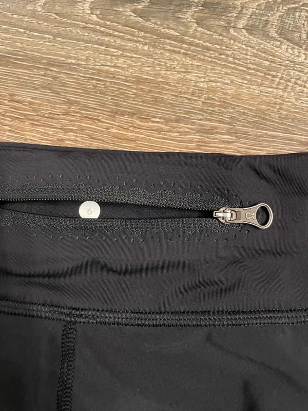 lululemon athletica Black Athletic Shorts Size 6 - Image 6
