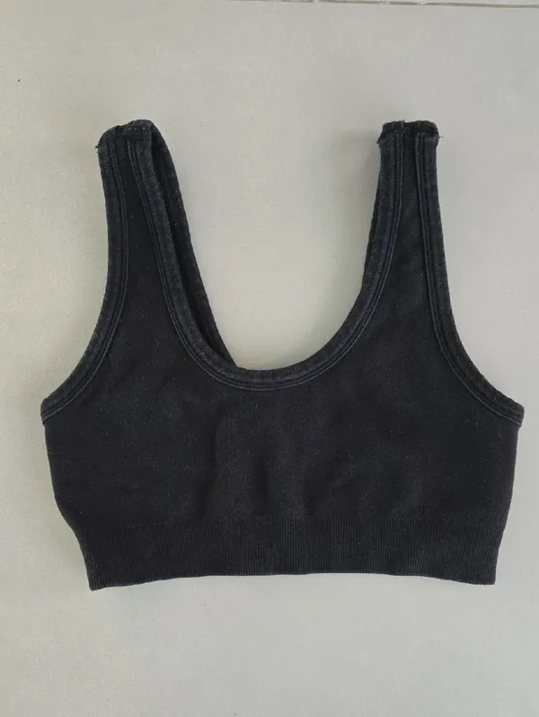 ALO Yoga Wellness Black Logo Ribbed Sport Bra Size S - Image 4