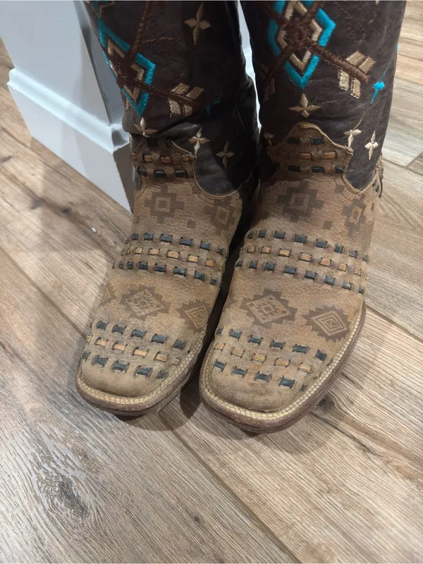Vintage Handmade In Mexico Western Aztec Square Toe Leather Cowboy Boots | Sz 8 - Image 2