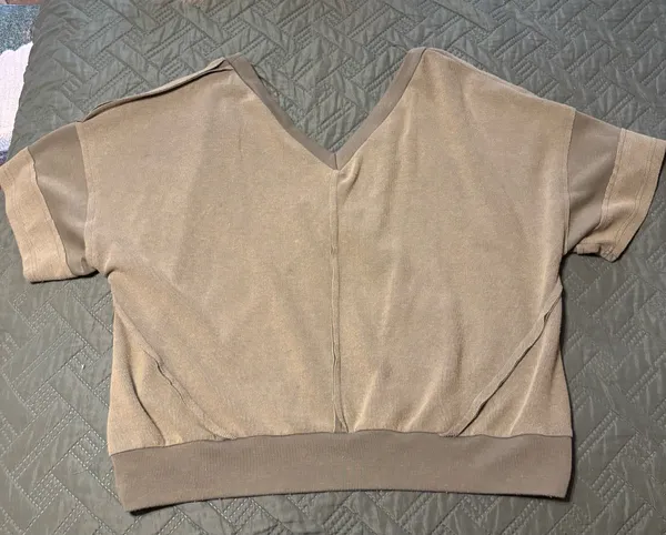 Olive Green Shirt Tan Size M - Image 2