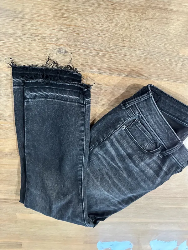 Madewell vintage Harper low-rise ankle size 4 short black wash jeans 27 - Image 2