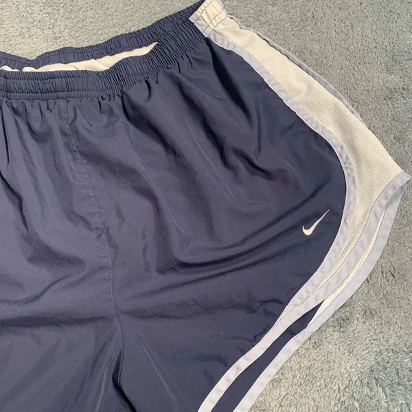 Nike Women's Dark Blue Athletic Shorts - Image 3