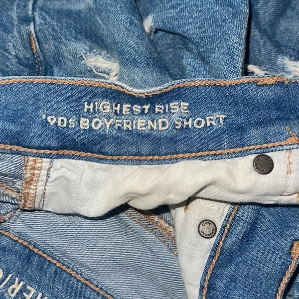 American Eagle HW Jean Shorts Size 0 - Image 4